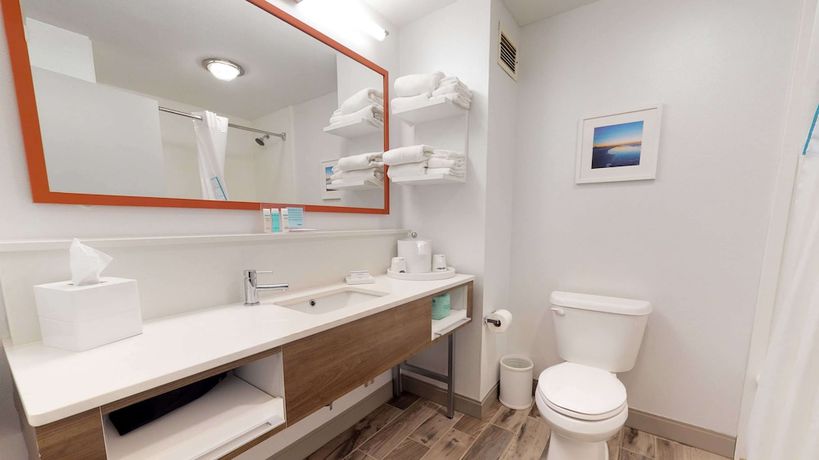 Imagen de la habitación del Hotel Hampton Inn St. Simons Island. Foto 10