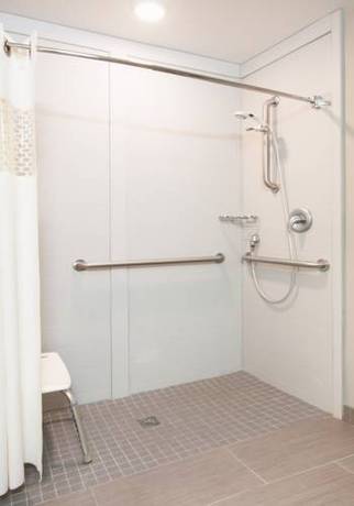 Imagen de la habitación del Hotel Hampton Inn Stafford/quantico and Conference Center. Foto 7