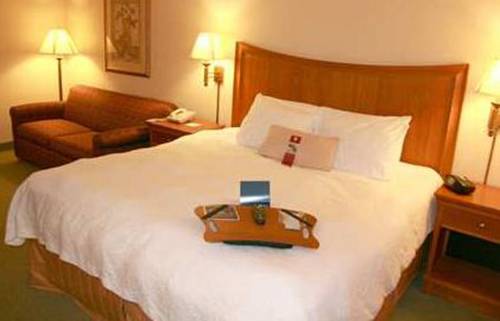 Imagen de la habitación del Hotel Hampton Inn State College. Foto 4