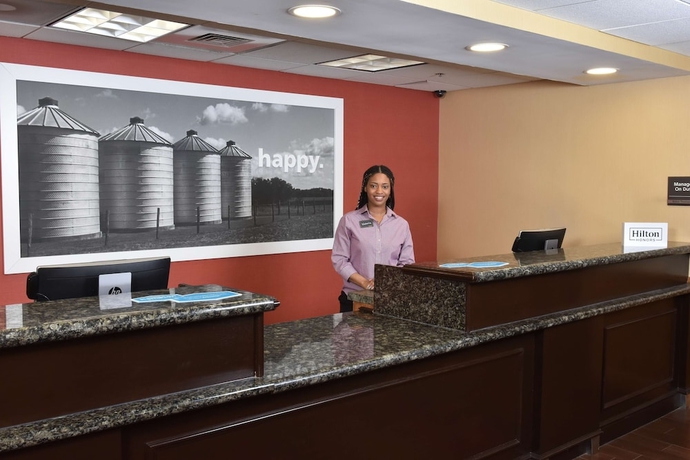 Imagen de los interiores del Hotel Hampton Inn Stony Creek/petersburg Area. Foto 15