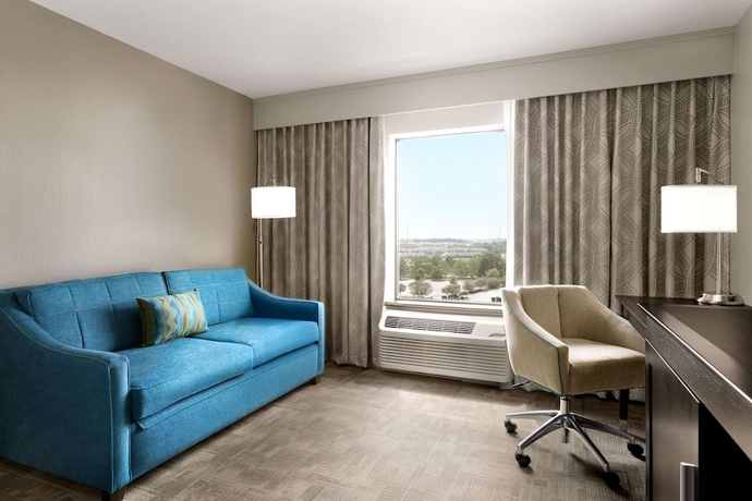 Imagen de la habitación del Hotel Hampton Inn Stow. Foto 9