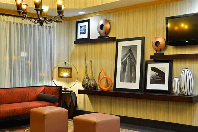 Imagen de los interiores del Hotel Hampton Inn Sturgis-lagrange Area. Foto 16