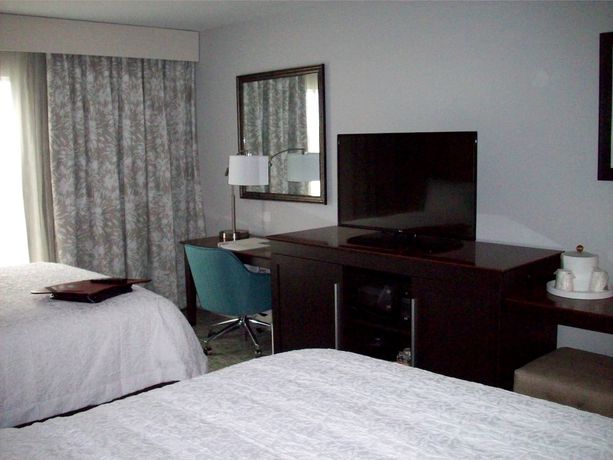 Imagen de la habitación del Hotel Hampton Inn Suffolk. Foto 12
