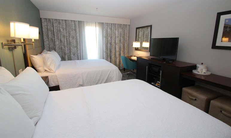 Imagen de la habitación del Hotel Hampton Inn Suffolk. Foto 15