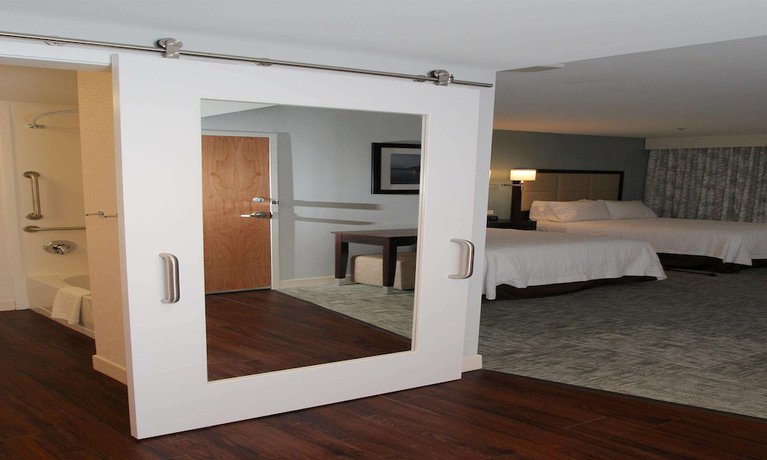 Imagen de la habitación del Hotel Hampton Inn Suffolk. Foto 16