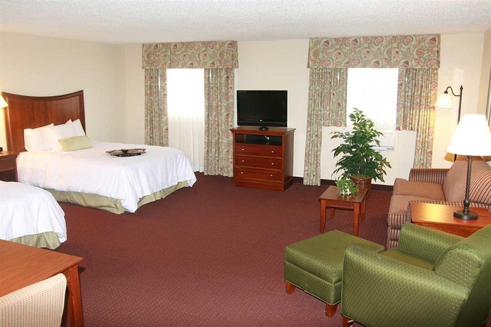 Imagen de los interiores del Hotel Hampton Inn Suites Alexandria Old Town Area South. Foto 10