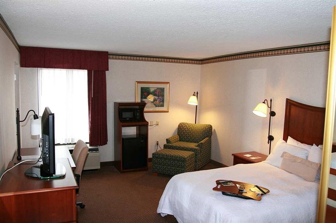 Imagen de los interiores del Hotel Hampton Inn Suites Alexandria Old Town Area South. Foto 14