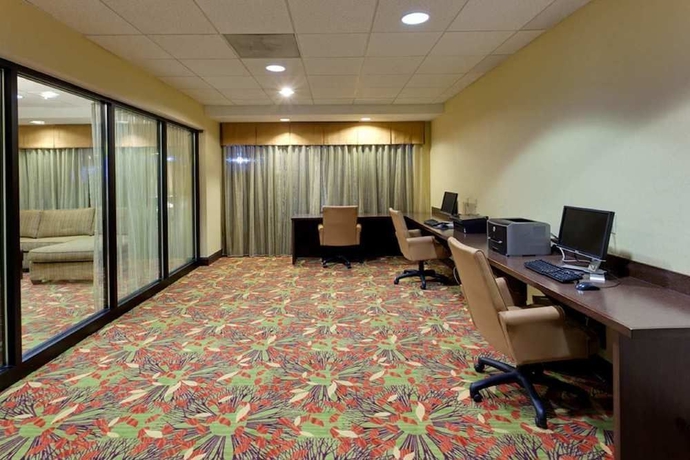 Imagen de los interiores del Hotel Hampton Inn Suites Alexandria Old Town Area South. Foto 16