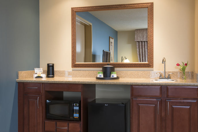 Imagen de los interiores del Hotel Hampton Inn Suites Bloomingtonnormal. Foto 6