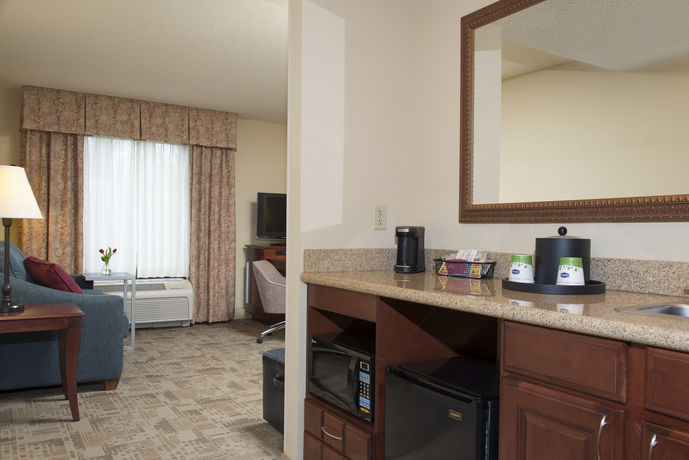 Imagen de los interiores del Hotel Hampton Inn Suites Bloomingtonnormal. Foto 7