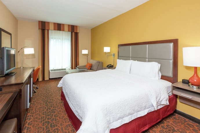 Imagen de la habitación del Hotel Hampton Inn Suites Jacksonville Airport. Foto 6