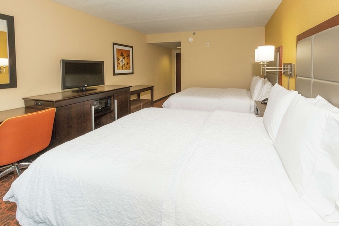 Imagen de la habitación del Hotel Hampton Inn Suites Jacksonville Airport. Foto 8