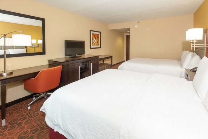 Imagen de la habitación del Hotel Hampton Inn Suites Jacksonville Airport. Foto 9