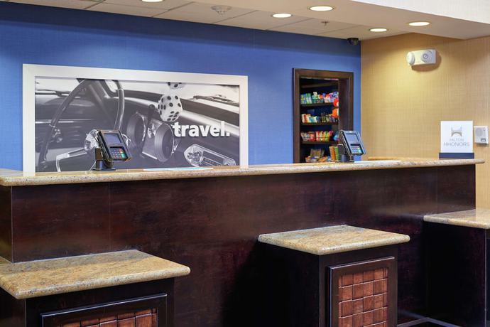 Imagen de los interiores del Hotel Hampton Inn Sweetwater. Foto 17