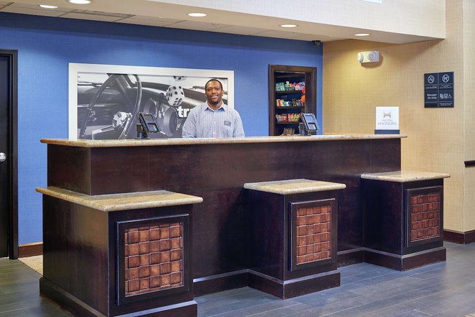 Imagen de los interiores del Hotel Hampton Inn Sweetwater. Foto 19