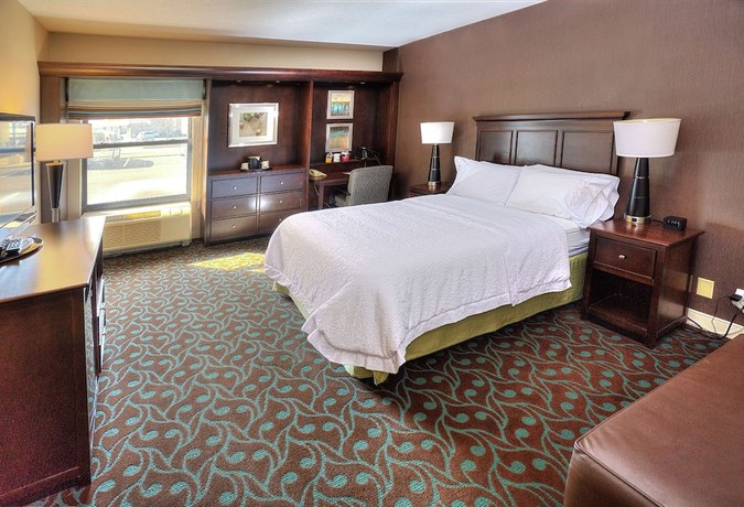 Imagen de la habitación del Hotel Hampton Inn Terre Haute. Foto 8