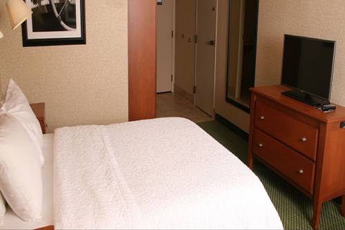 Imagen de la habitación del Hotel Hampton Inn Toledo-south/maumee. Foto 9