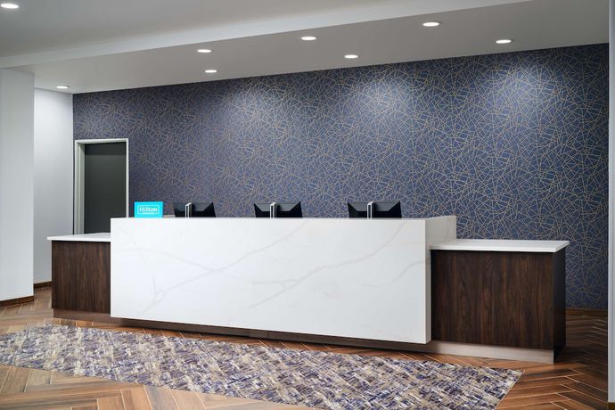 Imagen de los interiores del Hotel Hampton Inn Towson Downtown. Foto 16
