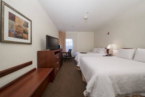 Imagen de la habitación del Hotel Hampton Inn Tracy. Foto 4