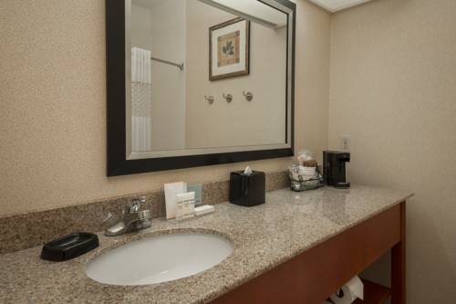 Imagen de la habitación del Hotel Hampton Inn Tracy. Foto 7