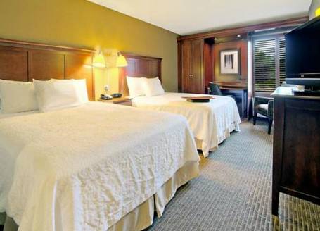 Imagen de la habitación del Hotel Hampton Inn Traverse City. Foto 9