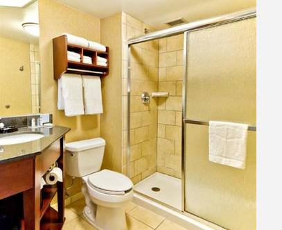 Imagen de la habitación del Hotel Hampton Inn Traverse City. Foto 10