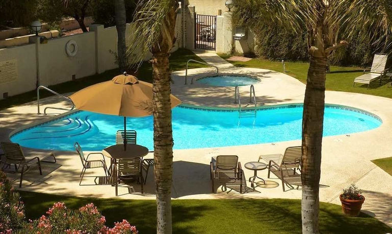 Imagen de la piscina del Hotel Hampton Inn Tucson-airport. Foto 12