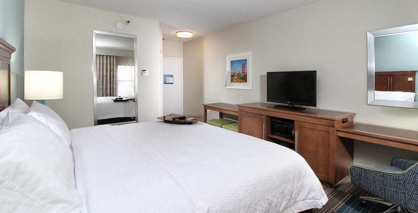 Imagen de la habitación del Hotel Hampton Inn Tucson-airport. Foto 2