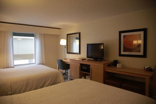 Imagen de la habitación del Hotel Hampton Inn Tulsa Sand Springs. Foto 9