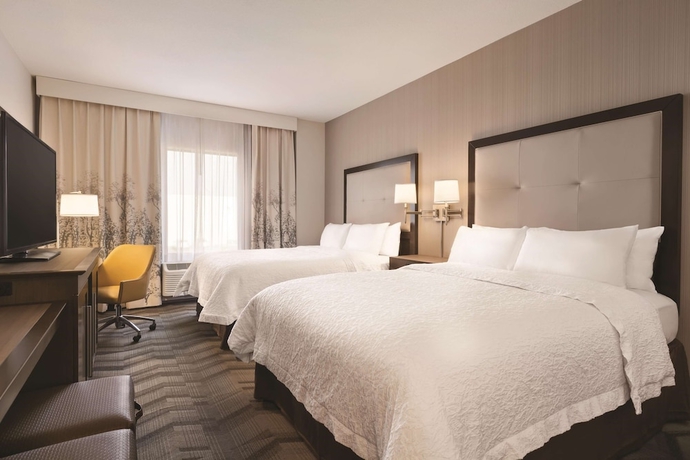 Imagen de la habitación del Hotel Hampton Inn Turlock. Foto 2