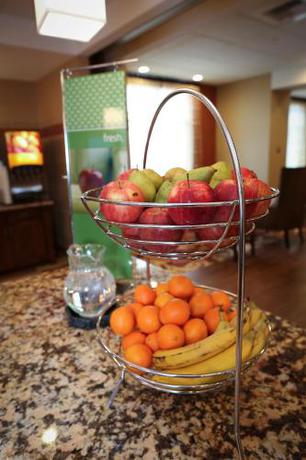 Imagen general del Hotel Hampton Inn Union City. Foto 2