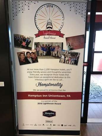 Imagen de los interiores del Hotel Hampton Inn Uniontown. Foto 20