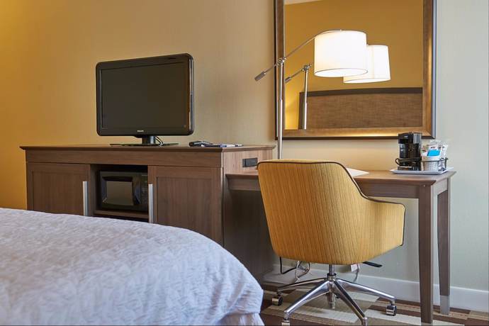 Imagen de la habitación del Hotel Hampton Inn Uniontown. Foto 8