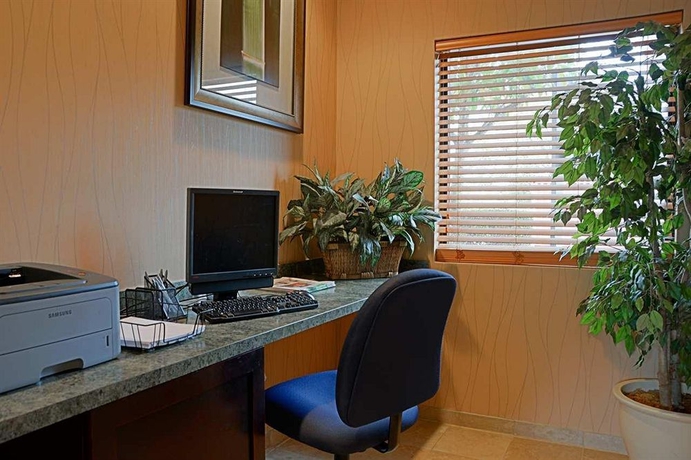 Imagen de los interiores del Hotel Hampton Inn Vero Beach. Foto 10