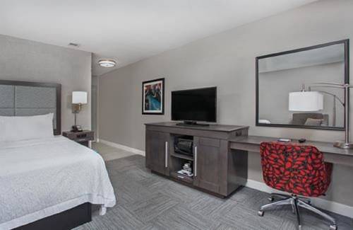 Imagen de la habitación del Hotel Hampton Inn Vincennes. Foto 4