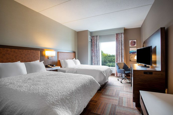 Imagen de la habitación del Hotel Hampton Inn Watertown. Foto 15