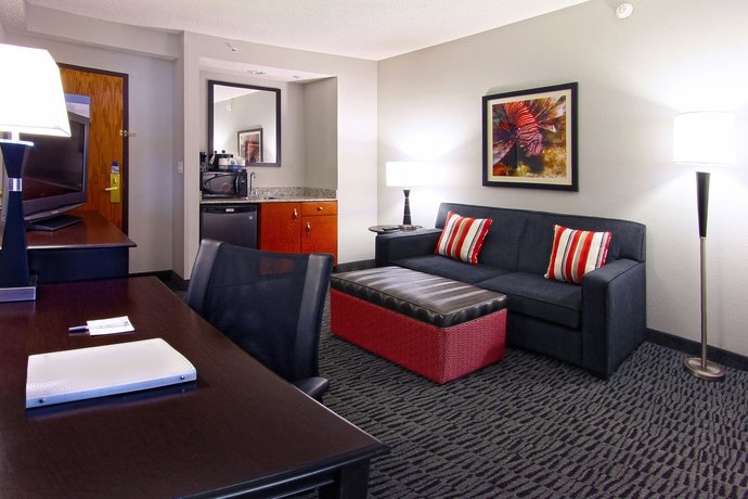 Imagen de los interiores del Hotel Hampton Inn West Palm Beach Florida Turnpike. Foto 8