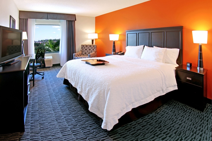 Imagen de la habitación del Hotel Hampton Inn West Palm Beach Florida Turnpike. Foto 2