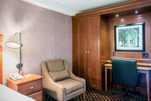 Imagen de la habitación del Hotel Hampton Inn West Springfield. Foto 5