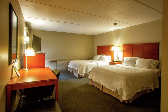 Imagen de la habitación del Hotel Hampton Inn Wheeling. Foto 6