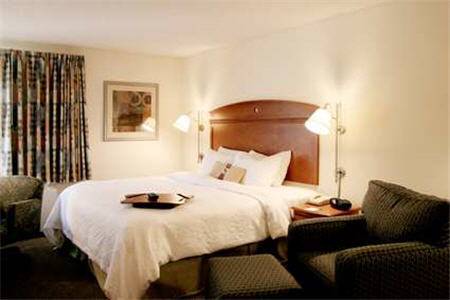 Imagen de la habitación del Hotel Hampton Inn White River Junction. Foto 4