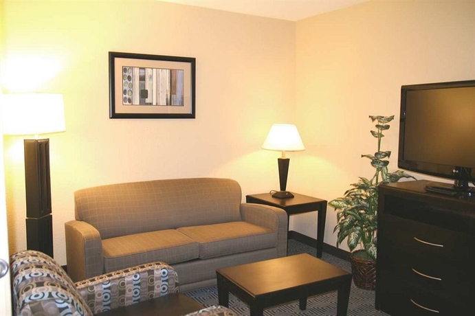 Imagen de los interiores del Hotel Hampton Inn Wilson Downtown. Foto 3