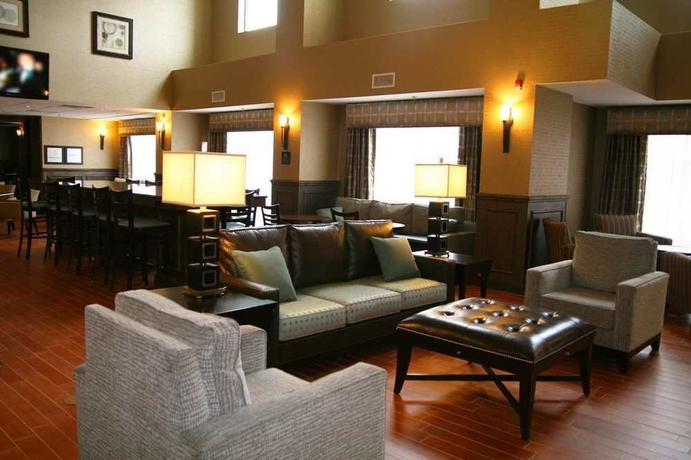 Imagen de los interiores del Hotel Hampton Inn Wilson Downtown. Foto 4