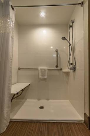 Imagen de la habitación del Hotel Hampton Inn Winchester-university/ Mall. Foto 4