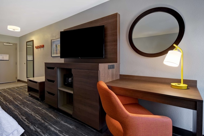 Imagen de la habitación del Hotel Hampton Inn Woodbridge, Woodbridge. Foto 4