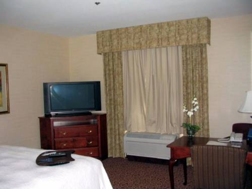 Imagen de la habitación del Hotel Hampton Inn York. Foto 4