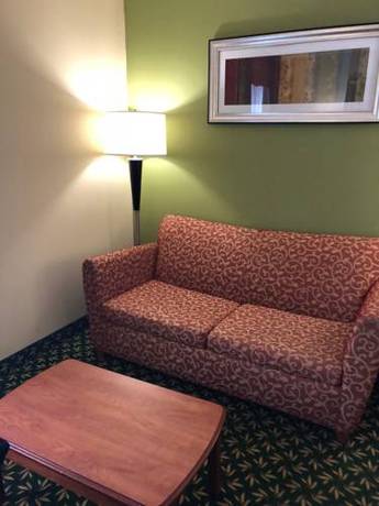 Imagen de la habitación del Hotel Hampton Inn Youngstown-north. Foto 5
