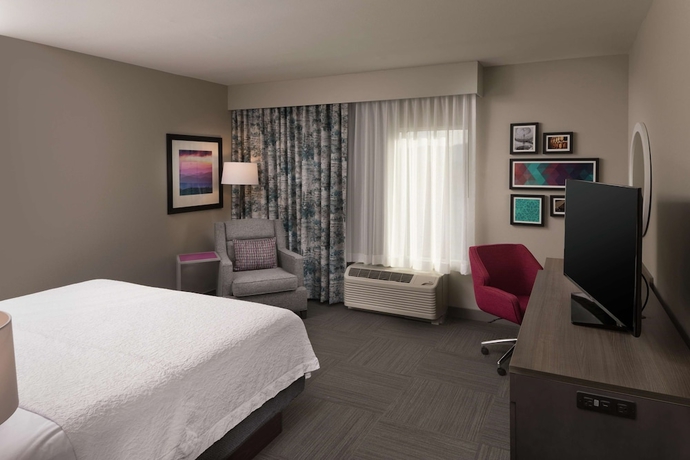 Imagen de la habitación del Hotel Hampton Inn & Suites Asheville Biltmore Area. Foto 9