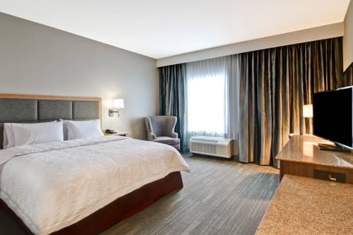 Imagen de la habitación del Hotel Hampton Inn & Suites By Hilton Grande Prairie. Foto 3