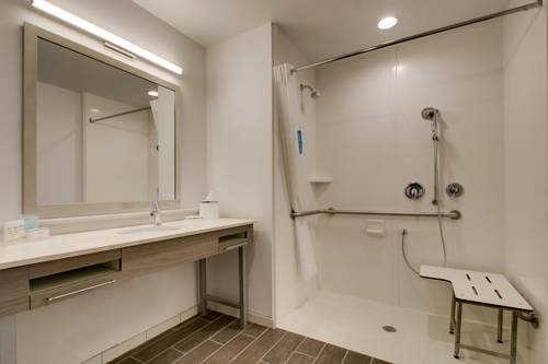 Imagen de la habitación del Hotel Hampton Inn & Suites By Hilton Knightdale Raleigh. Foto 2